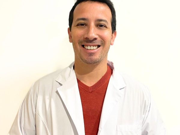 Dr. Fernando Perez